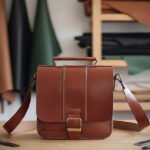 شنط رجالى جلد طبيعى