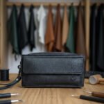 شنط رجالى من الجلد الطبيعى