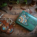 محافظ حريمي جلد طبيعى