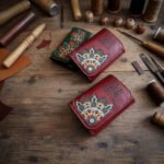 محافظ حريمي جلد طبيعى